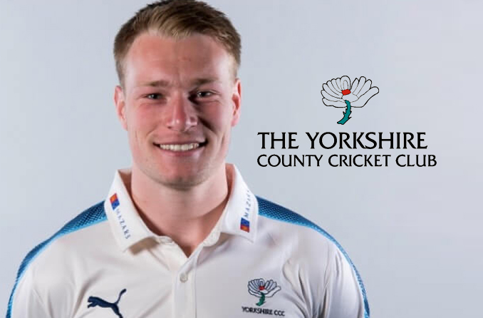 Yorkshire signs two-year-contract with Matthew Waite
